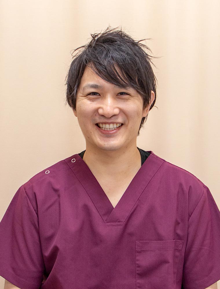 院長 安川 泰樹